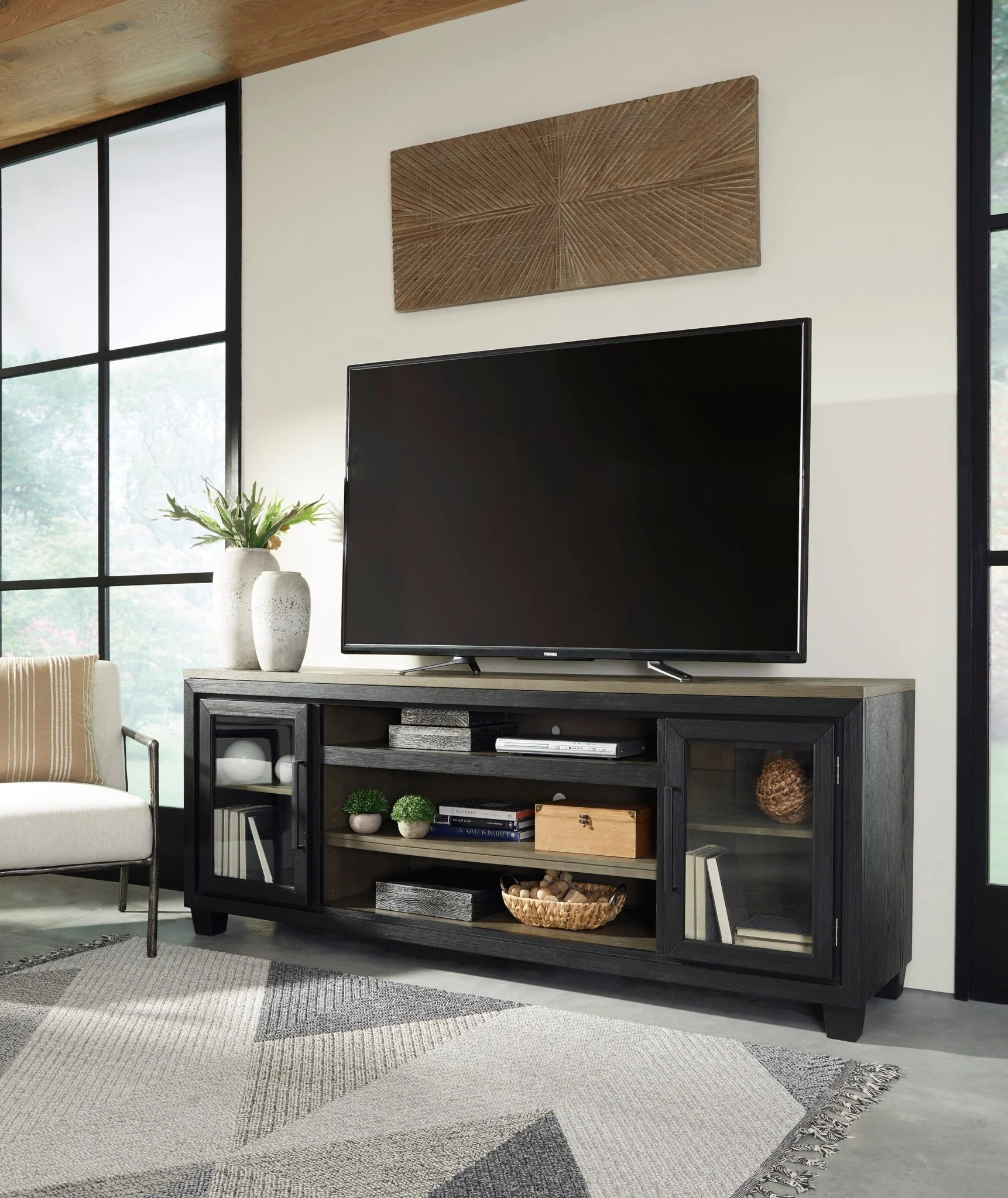 Flora XL Tv Stand - Image 3