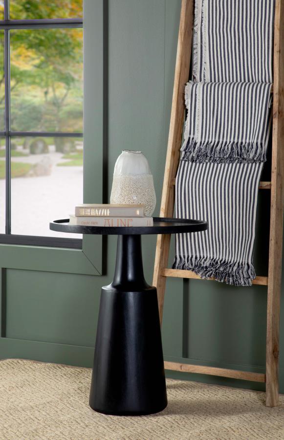 Izzy Black Accent Table - Image 2