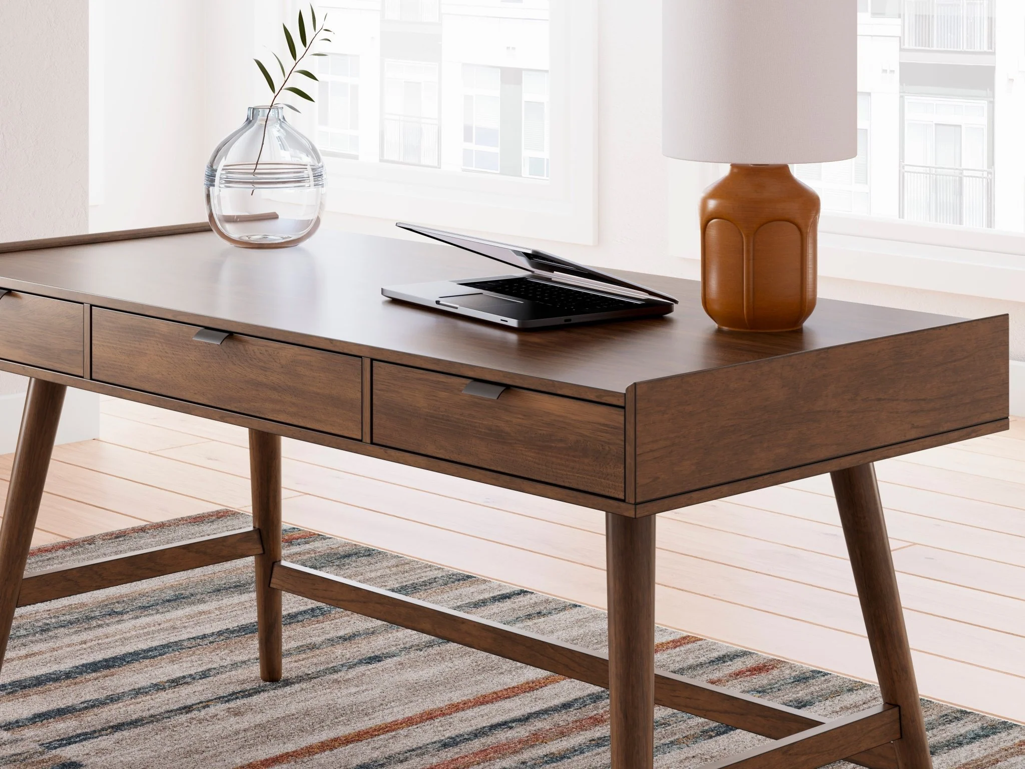Lynn Home Office Desk - Image 3