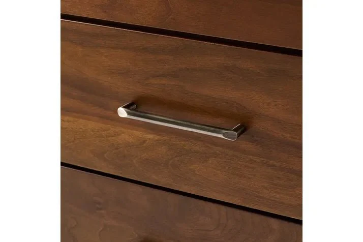 Mackenzie Dresser - Image 7