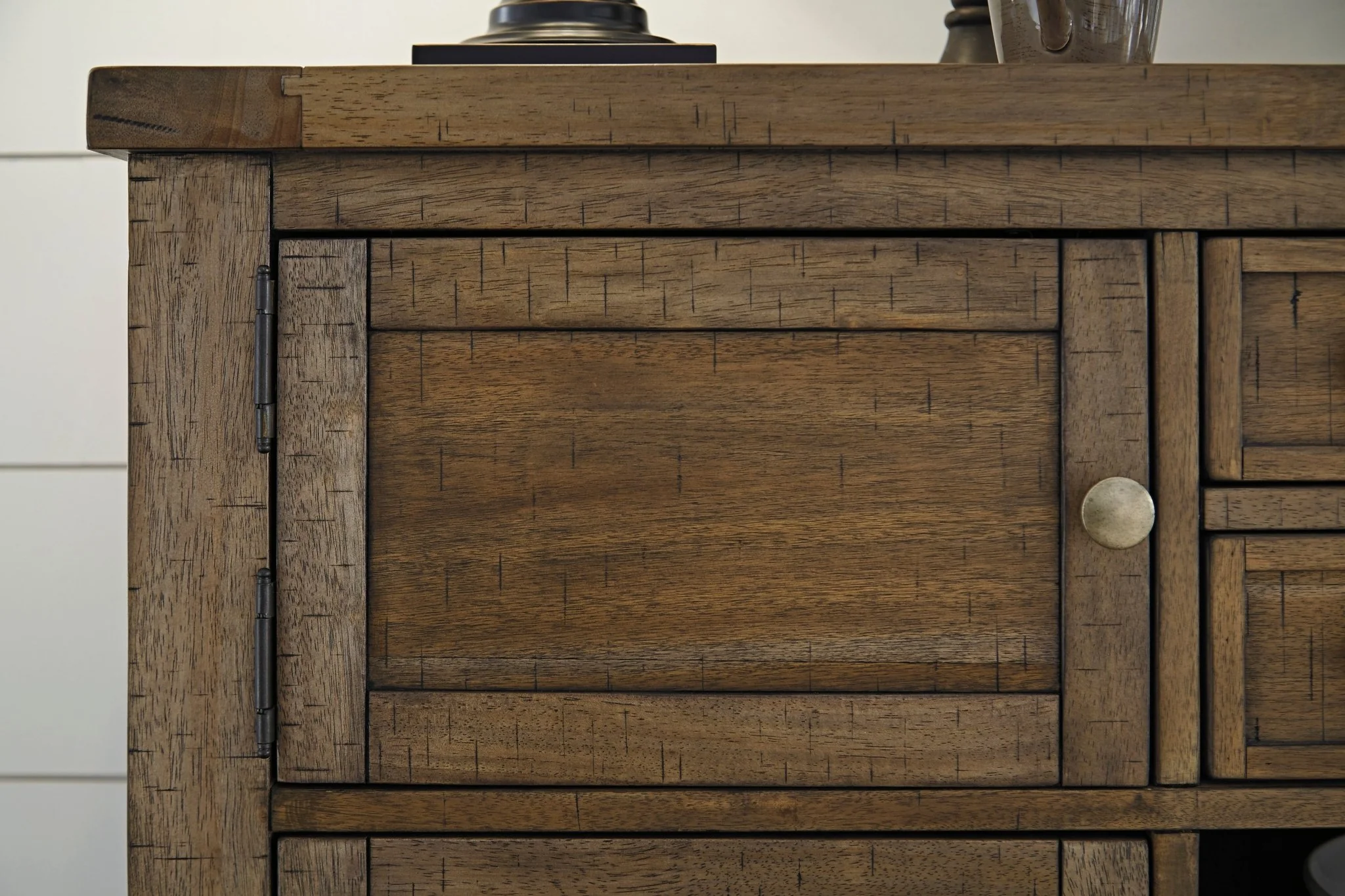 Mara Dining Room Server - Image 9