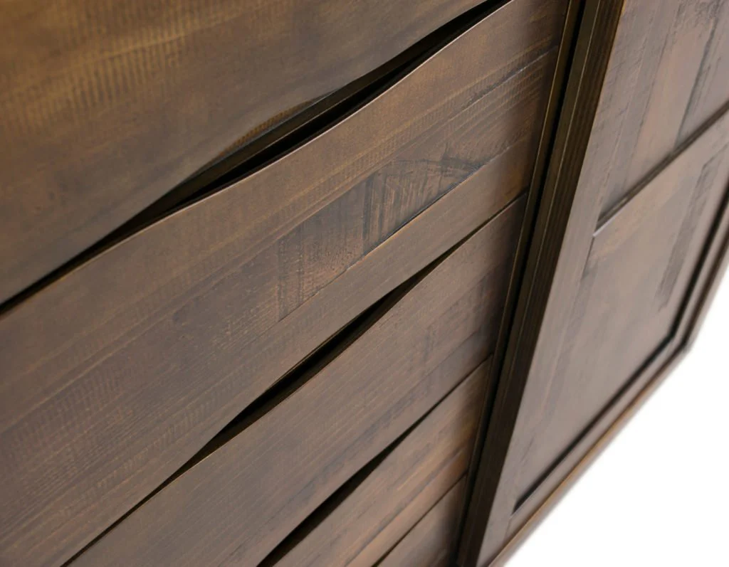 Phoenix Gentleman's Chest - Image 3